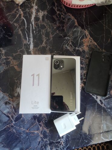 телефон fly тс114: Xiaomi Mi 11 Lite, 128 ГБ, цвет - Черный, 
 Две SIM карты, Face ID, С документами