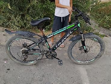 Велосипеддер: Горный велосипед TRAVEL Bike в чёрно-зелёной расцветке. Подходит для — 2