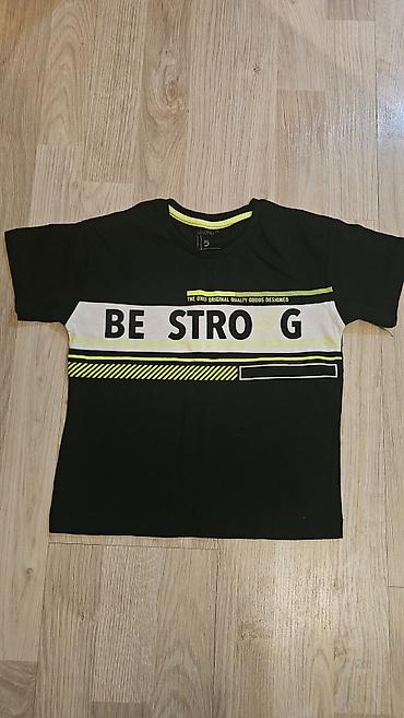 triko: Her biri 3 man - T-shirt: qara rəngdə, ön hissədə “BE STRONG” yazılı — 1