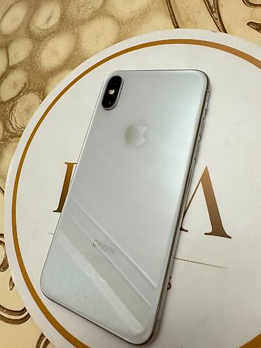 iphone x qiyməti: IPhone X, 64 GB, Gümüşü, Face ID — 2