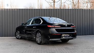 bmb e36: BMW 7 series: 2025 г., 3 л, Автомат, Бензин, Седан — 4