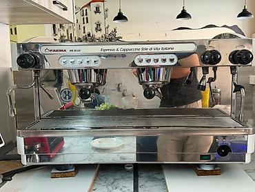 Faema E98 RE – professional espresso aparat - İtalyan istehsalı, kafe