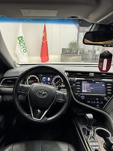 Продажа авто: Toyota Camry: 2018 г., 2.5 л, Вариатор, Гибрид, Седан — 7