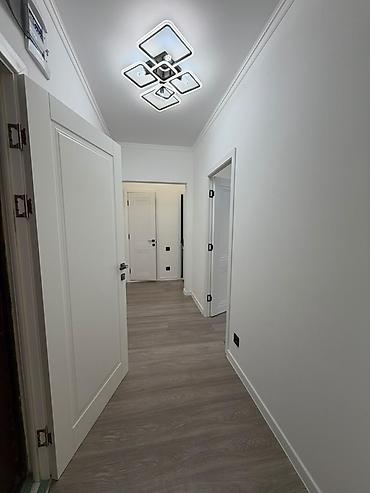 квартиры в бишкек купить: 2 комнаты, 48 м², Золотой квадрат 105 серия, 2 этаж, Свежий ремонт — 8