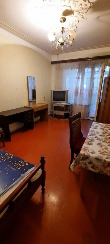 Uzunmüddətli kirayə mənzillər: Azadliq metrosunun yaxınlığında 9 mertebeli binanın 2-ci — 1