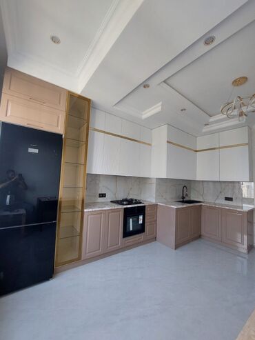 Mətbəx mebeli: Mətbəx dəsti müasir dizaynı ilə funksionallığı və estetik görünüşü -da lalafo.az — 9 Mətbəx mebeli: Mətbəx dəsti müasir dizaynı ilə funksionallığı və estetik görünüşü — 9