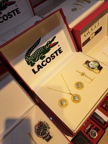 Setovi nakita: Markirani setovi 6800 din slanje svakog utorka — 1