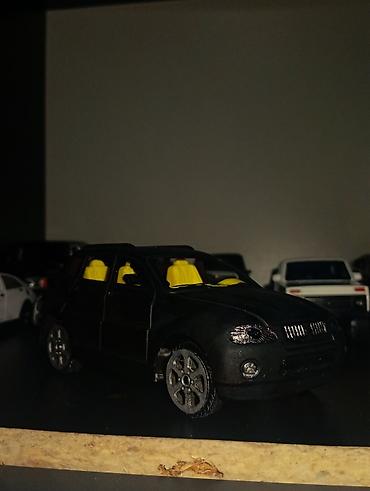 Avtomobil modelləri: Miqyaslı diecast oyuncaq avtomobil modelləri - Korpus: metal — 25