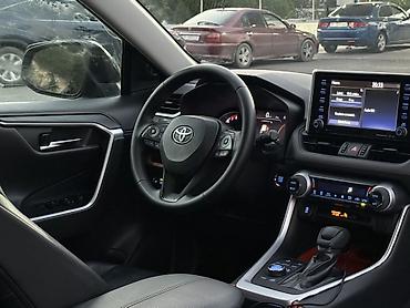 цэпи: Toyota RAV4: 2019 г., 2.5 л, Автомат, Бензин, Кроссовер — 9