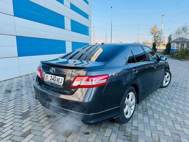 камри 2011: Toyota Camry: 2011 г., 2.5 л, Автомат, Бензин, Седан