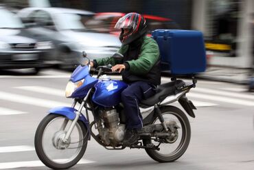 работа для студентов ежедневная оплата: Талап кылынат Велокурьер, Мото курьер Толук жумуш күнү, Алты күндүк, Сыйакылар, 18 жаштан жогору