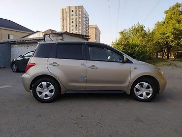 Toyota: Toyota Ist: 2003 г., Бензин, Хэтчбэк — 7