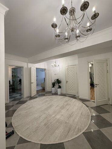 Продажа квартир: 3 комнаты, 111 м², 10 этаж at lalafo.kg — 12 Продажа квартир: 3 комнаты, 111 м², 10 этаж — 12