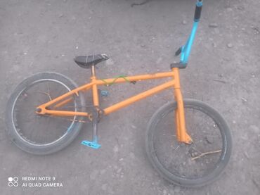 трехколесный велосипед с резиновыми колесами: BMX велосипед, Рама S (145 - 165 см), Б/у