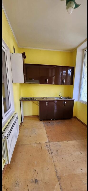 Uzunmüddətli kirayə evlər: 200 kv. m, 5 otaqlı, Telefon, İnternet, Artezian quyusu -da lalafo.az — 12 Uzunmüddətli kirayə evlər: 200 kv. m, 5 otaqlı, Telefon, İnternet, Artezian quyusu — 12