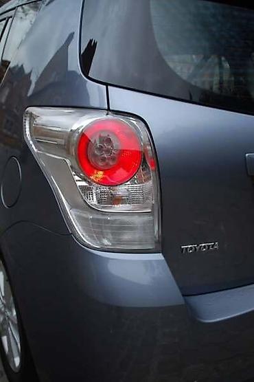 alternativa: STOP SVETLA ZA TOYOTA VERSO OD 2009. DO 2015. GOD. | Svi delovi za — 1