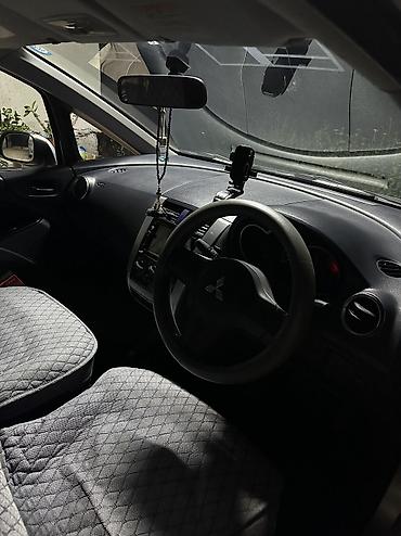 колв 3: Mitsubishi Colt: 2004 г., 1.3 л, Автомат, Бензин, Хэтчбэк — 4