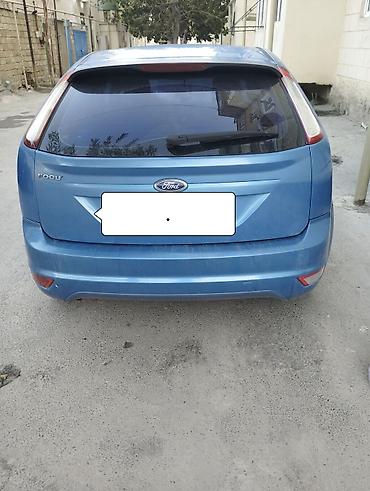 avto aksesuar kredit: Ford Focus: 1.6 l | 2010 il 284360 km Sedan — 8