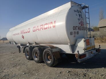 Прицепы и полуприцепы: Прицеп, Special trailer, Цистерна, Б/у — 2