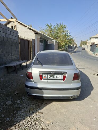 авто обмен на дом: Hyundai Elantra: 2004 г., 1.6 л, Автомат, Бензин, Седан