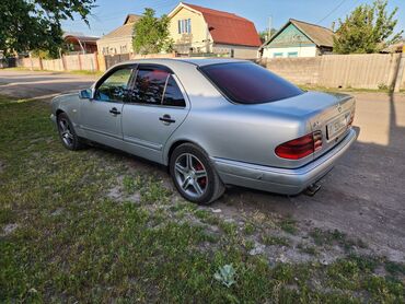 16 мерс: Mercedes-Benz E-Class: 1996 г., 3.2 л, Автомат, Бензин, Седан