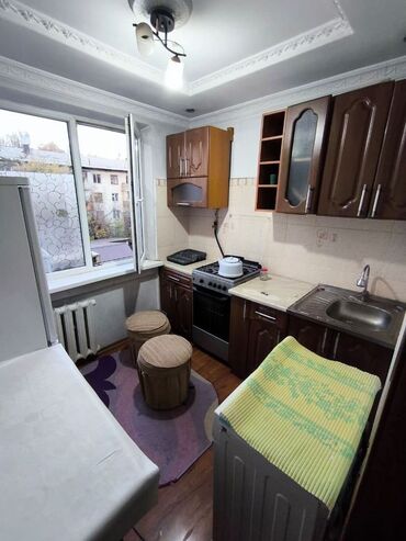 московская: 1 комната, 35 м², 104 серия, 4 этаж, Косметический ремонт