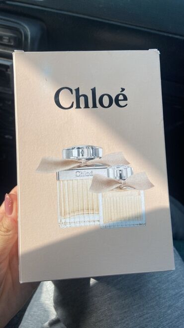изготовление очков: Chloé Eau de Parfum — женская парфюмерная вода в коробке бренда Chloé