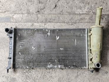 Радиаторы: Радиатор охлаждения двигателя Fiat Punto SX, кузов 188, 2001г.в — 5