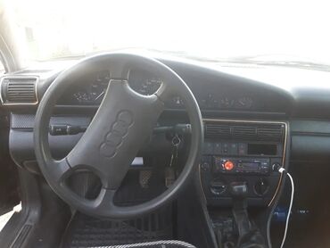 аварийное машины: Audi S4: 1991 г., 2.3 л, Механика, Бензин, Седан
