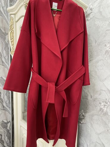 красная степная: Пальто шикарное Турция оверсайз размер 48-54 состояние отличное носили