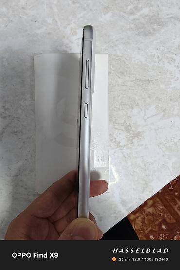 note 2: Samsung Galaxy S21 FE, Б/у, 256 ГБ, цвет - Белый, 2 SIM — 3