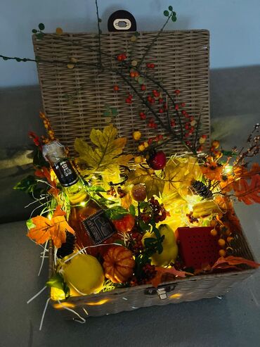 Kompleti namirnica: Poklon aranžmani – premium setovi sa pićem i dekoracijom - Ručno — 23