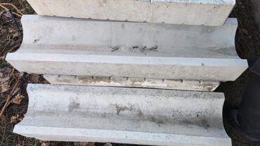 Другое строительное оборудование: Резиновые формы для производства брусчатки в наличии. Состояние как — 8