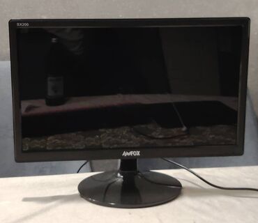 Noutbuk və netbuklar: 1920×1080 60hz full hd ideal vəziyyətdədir heç bir problem yoxdur VGA