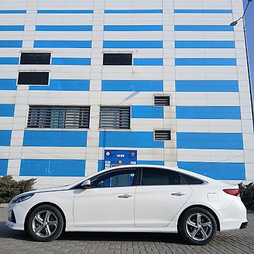 Hyundai: Hyundai Sonata: 2018 г., 2 л, Автомат, Газ, Седан — 7