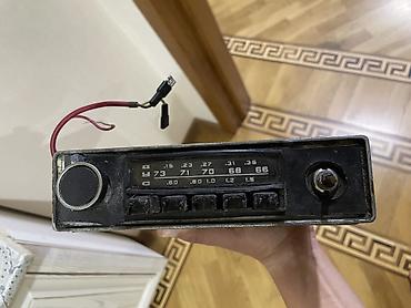 mini radio: Retro avtomobil radiosu — SSRİ istehsalı A-271 - Model: A-271 — 1