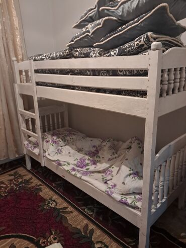 кресло кровать купить бишкек: Двухъярусная деревянная кровать, без матраса - Материал: массив