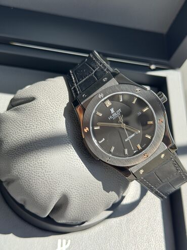 часы на авто: Hublot Classic Fusion. • Люкс копия класса 3ААА+. • Механические с