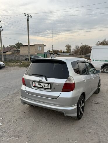 реснички хонда фит: Honda Fit: 2002 г., 1.3 л, Вариатор, Бензин, Хетчбек