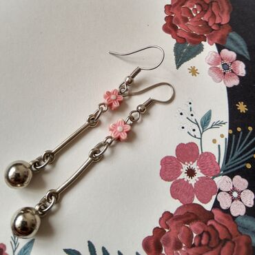 Minđuše: Dva para bilo kojih minđuša Češko staklo, poludragi kamen Potpuno — 9