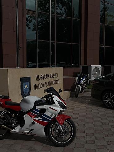 motu: Спортбайк Honda, 600 куб. см, Бензин, Взрослый, Б/у — 2