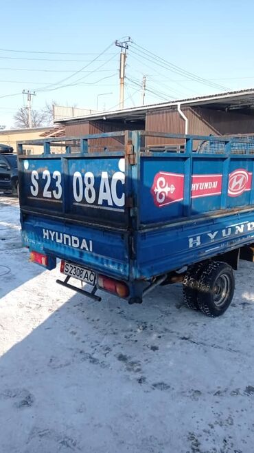 Hyundai: Hyundai Porter: 2000 г., 2.6 л, Механика, Дизель, Фургон