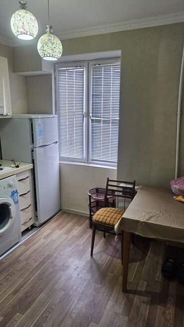 Köhnə tikili: Bakı, 2 otaqlı, Köhnə tikili, 50 kv. m — 3