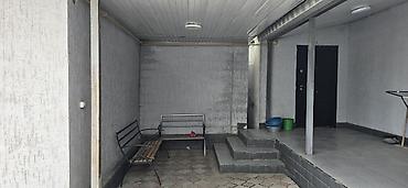 Продажа коттеджей и домов: 5 и более комнат, 350 м², 8 соток, Бишкек, Алтын-ордо ж/м Собственник — 39
