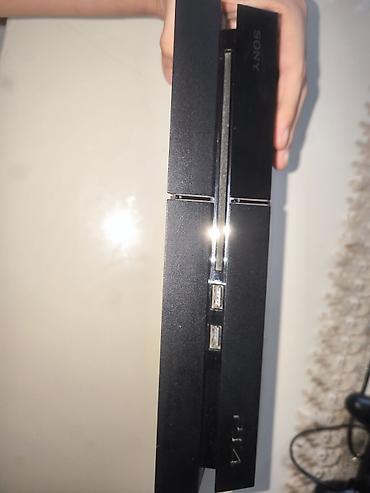 ps4 disker: Sony PlayStation 4 oyun konsolu. 500gb içində 30+ oyun var Klassik — 3