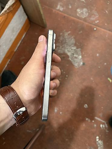 iphone 3gs: IPhone 15 Pro Max, 256 GB, Natural Titanium, Simsiz şarj, Face ID — 6