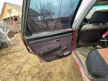 Audi: Audi 100: 1988 г., Механика, Седан — 5