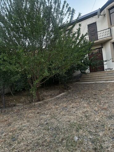 Uzunmüddətli kirayə evlər: 140 kv. m, 4 otaqlı -da lalafo.az — 3 Uzunmüddətli kirayə evlər: 140 kv. m, 4 otaqlı — 3