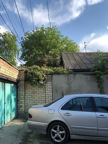 Продажа коттеджей и домов: ПолДом с двором Жибек жолу-Фучика-Профсоюзная - Кирпичный забор по — 1