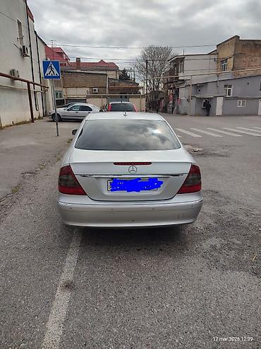 Mercedes-Benz: Mercedes-Benz E-Class: 2.2 l | 2007 il Sedan — 5